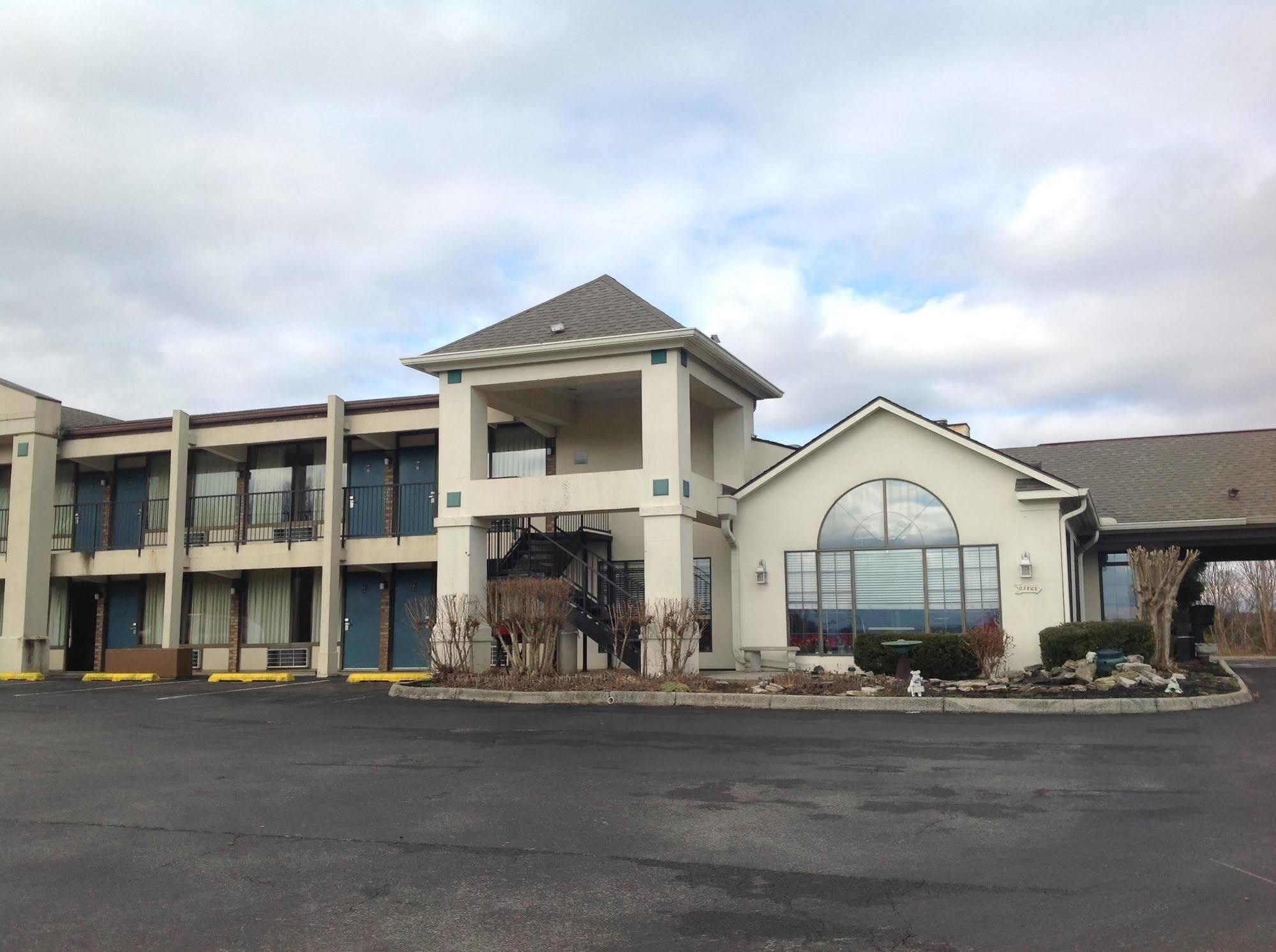 Inn Of Loudon Exterior foto